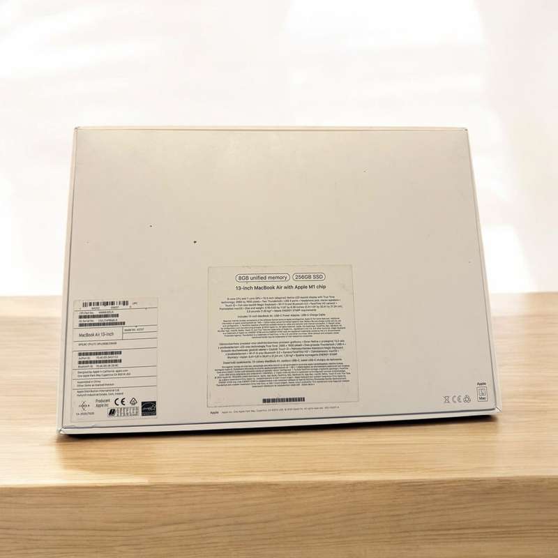 Macbook  Air  M1 Chip 2020 8gb Ram 250Gb Ssd