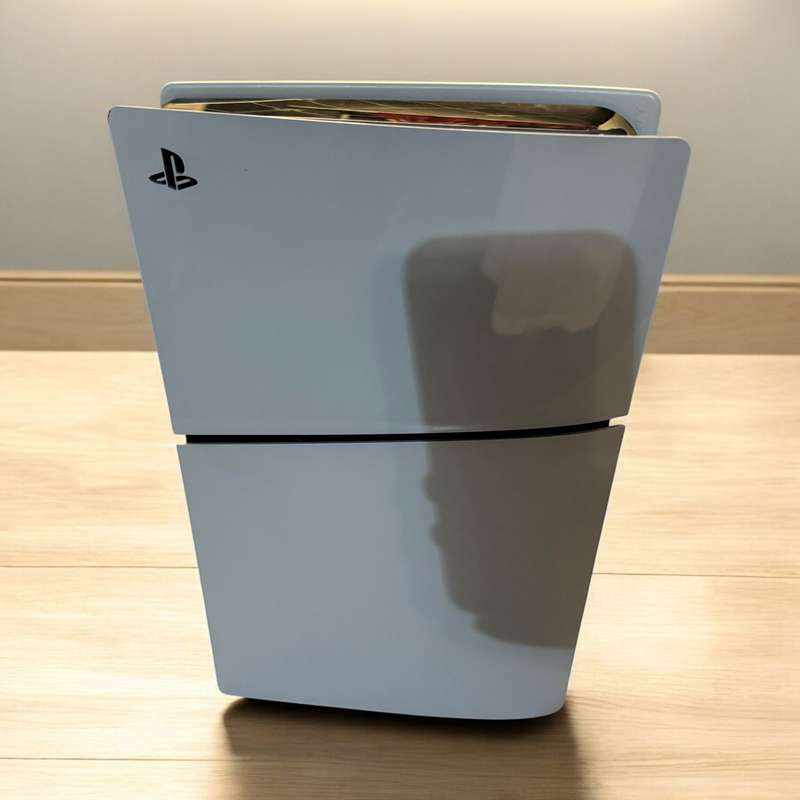 Playstation 5  Slim  Digital  Edition  1tb mint