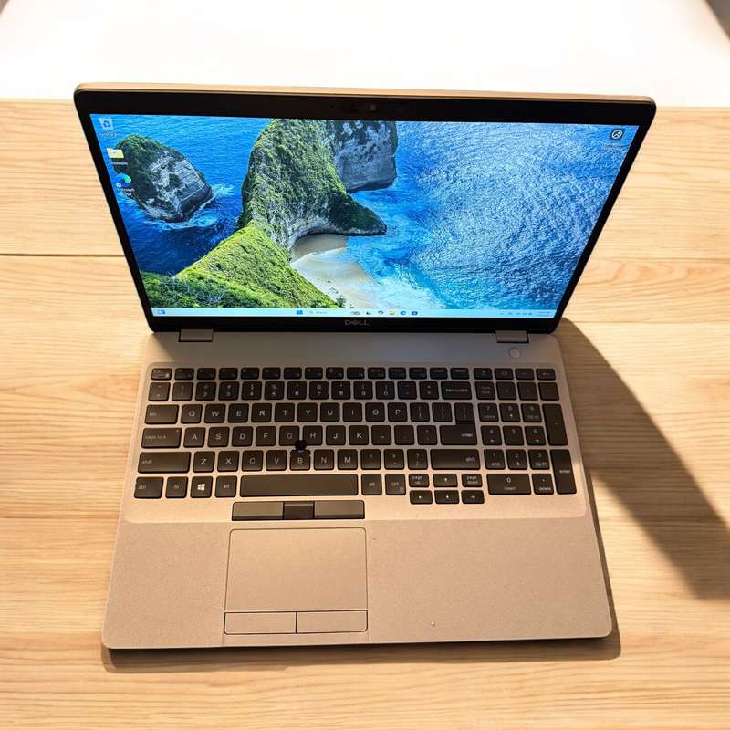 Dell Latitude 5510, 10th Gen Intel i5-10210U@1.6GHz, 8Gb Ram, 256GB Nvme Ssd 15.6`
