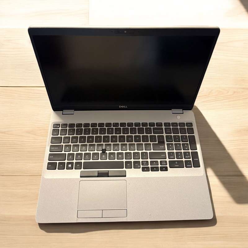 Dell Latitude 5510, 10th Gen Intel i5-10210U@1.6GHz, 8Gb Ram, 256GB Nvme Ssd 15.6`