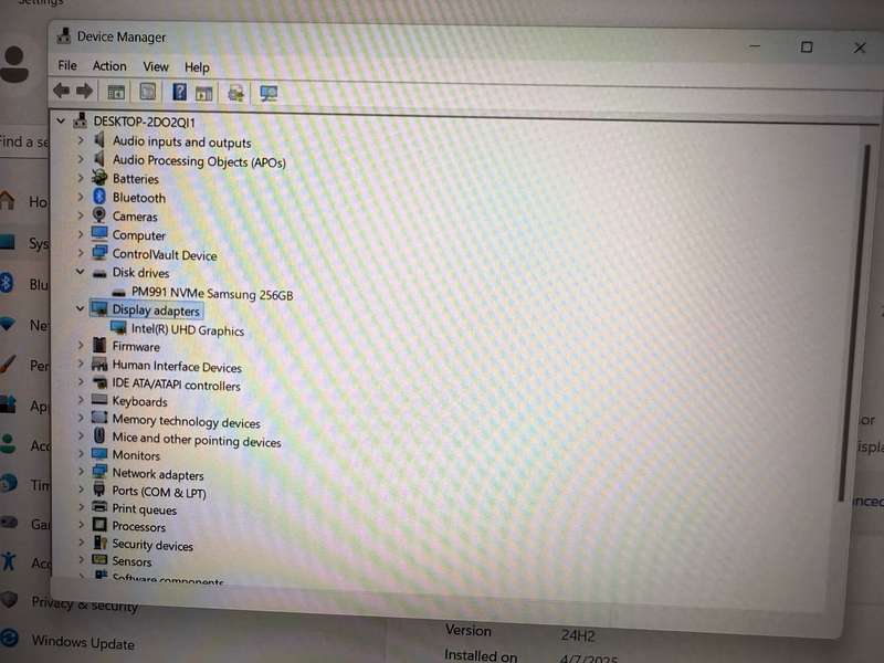 Dell Latitude 5510, 10th Gen Intel i5-10210U@1.6GHz, 8Gb Ram, 256GB Nvme Ssd 15.6`