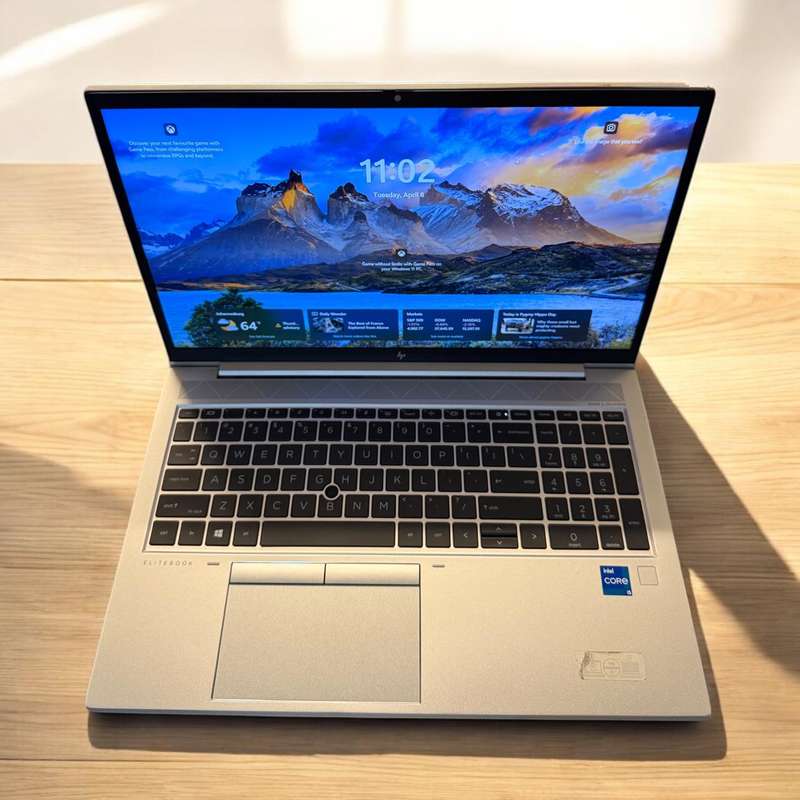 Hp Elitebook 850 G8 I5  11th Gen Fhd Display  Lte  8gb ram 256gb ssd