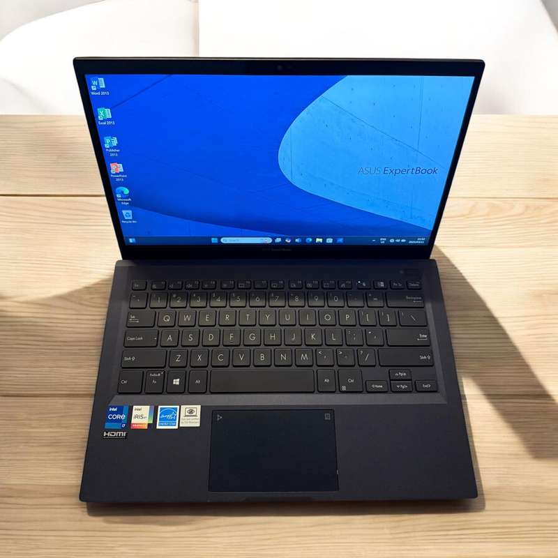 ASUS ExpertBook B1400  i7 11th gen Fhd  24GB Ram  512gb ssd Asus Warranty Mint Condition