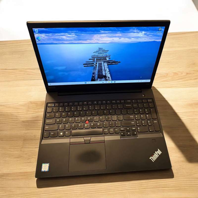 Lenovo Thinkpad E590, 8th Gen Intel i5-8265U 8GB RAM, 256Gb  Ssd