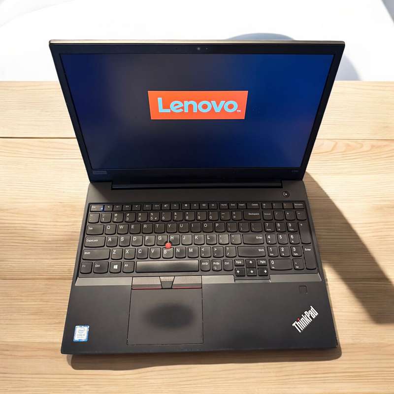 Lenovo Thinkpad E590, 8th Gen Intel i5-8265U 8GB RAM, 256Gb  Ssd