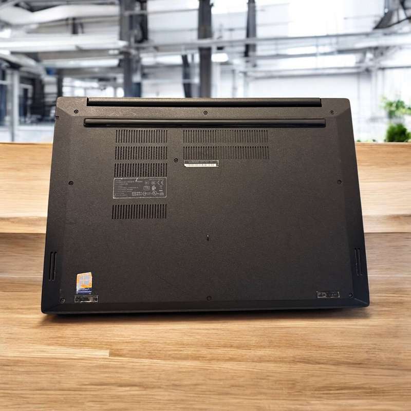 Lenovo Thinkpad E590, 8th Gen Intel i5-8265U 8GB RAM, 256Gb  Ssd