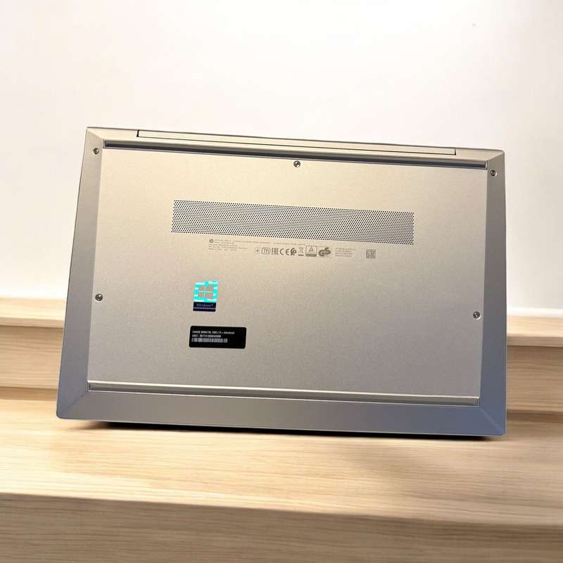 Hp Elitebook  840 G7 Core  I5 10th Gen 12gb ram 256gb ssd lte mint condition.