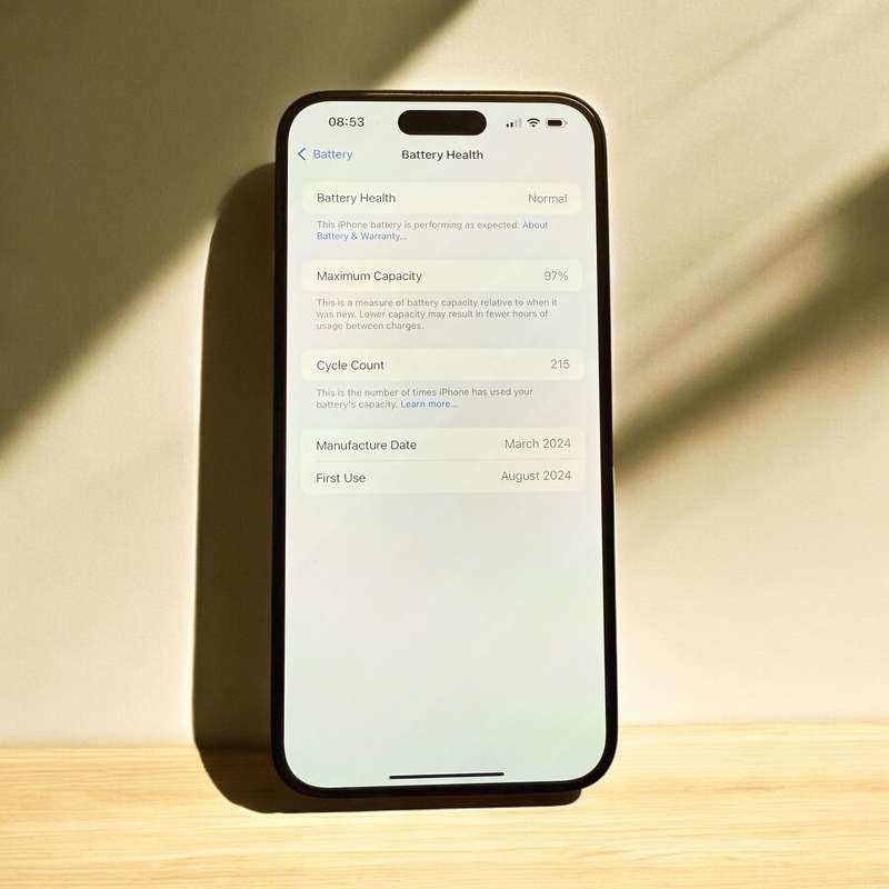 I phone 15 plus 128gb 97% batt health