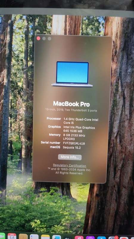 Macbook  Pro 2019 Touch  Bar 8gb ram 250gbssd