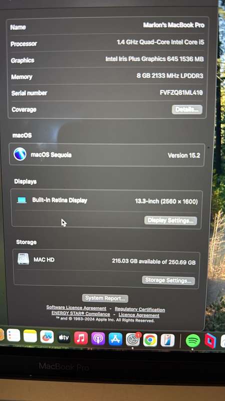 Macbook  Pro 2019 Touch  Bar 8gb ram 250gbssd