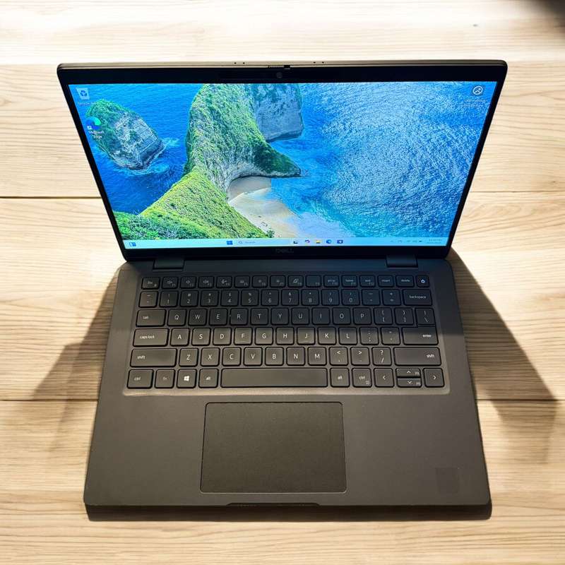 Dell Latitude 7420, 11th Gen i7-1185G7@3.0GHz,16GB Ram,512gb  Ssd Intel (R) Xe Graphics