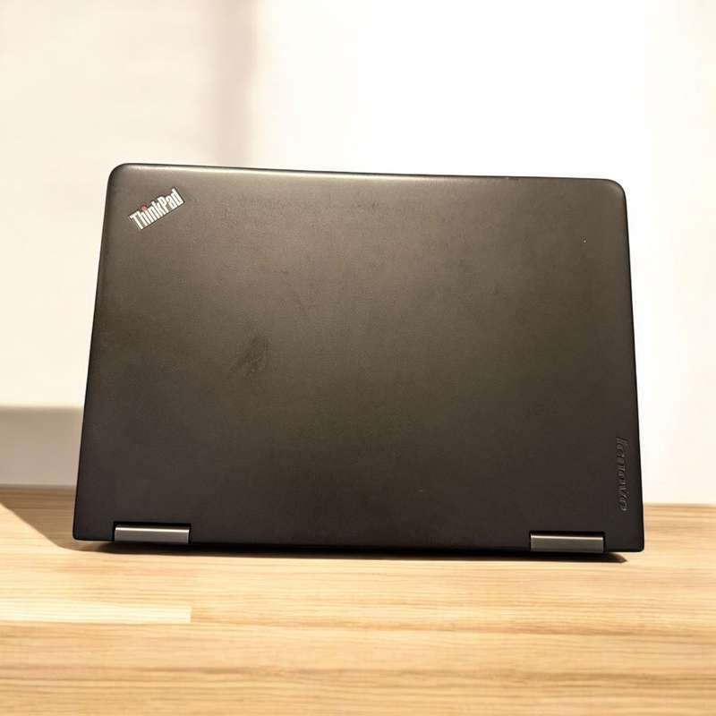 Lenovo IdeaPad Yoga 12 - 13.3` TouchScreen,  Intel i5-5200U@2.2ghz, 8gb ram, 128gb ssd