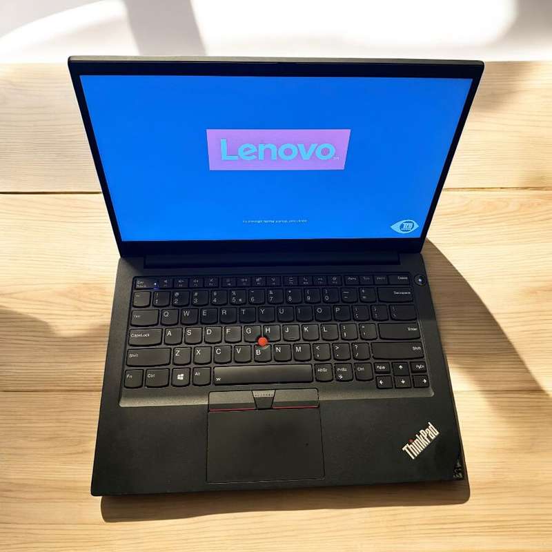 Lenovo ThinkPad E14 Gen 2 I5 11th gen 16gb Ram 256gb ssd