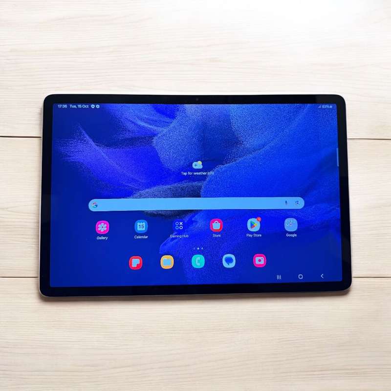 Samsung Galaxy Tab S7 FE 5G 128GB - Mystic Black With Keyboard and S Pen