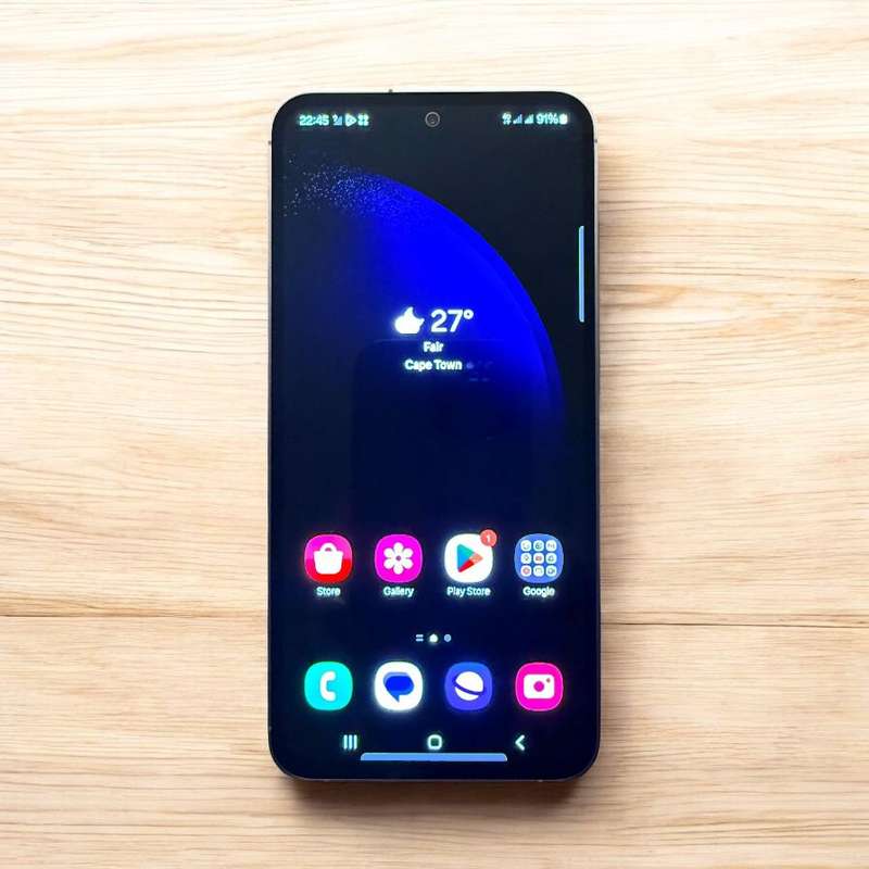 Samsung S23 FE 5G 256GB Dual sim new condition
