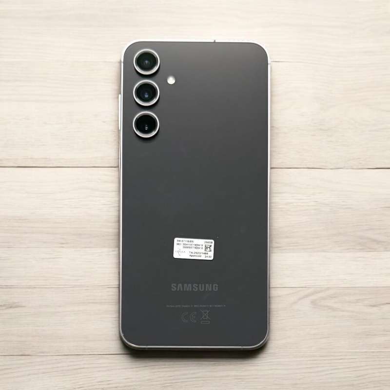 Samsung S23 FE 5G 256GB Dual sim new condition
