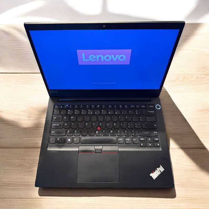 Lenovo ThinkPad E14 Gen 2 I5 11th gen 8gb Ram 256gb ssd