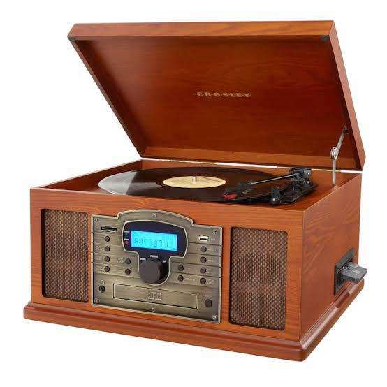 Crosley Troubador Entertainment Center mint as new