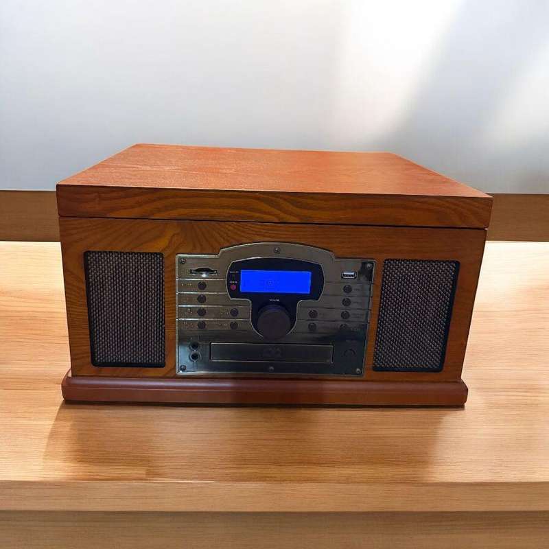 Crosley Troubador Entertainment Center mint as new
