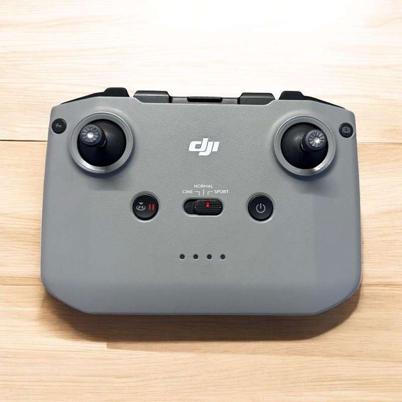 Dji mini 2 flymore combo mint as new condition.