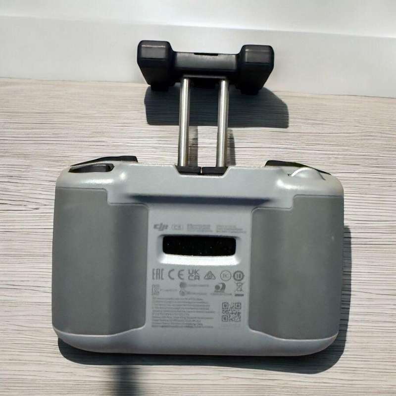 Dji mini 2 flymore combo mint as new condition.