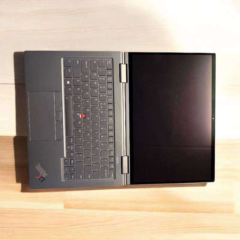 Lenovo ThinkPad X1 Yoga Gen 6 Notebook PC  Core i7-1165G7 / 14.0 WQUXGA Touch / 16GB RAM / 1TB SSD