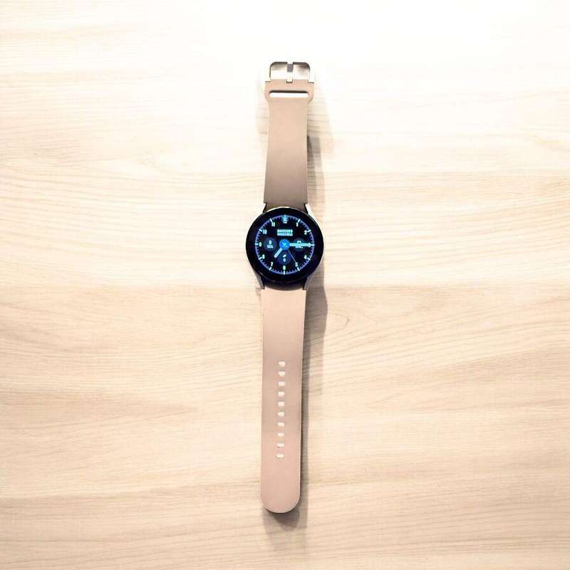 Samsung Galaxy Watch 4 40mm RM-R860 GPS Bluetooth WiFi