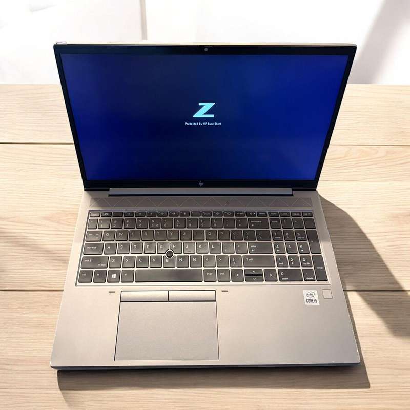 Hp Z book Firefly 15 G7 Mobile Workstation i5 10th gen 16gb ram 256gb ssd