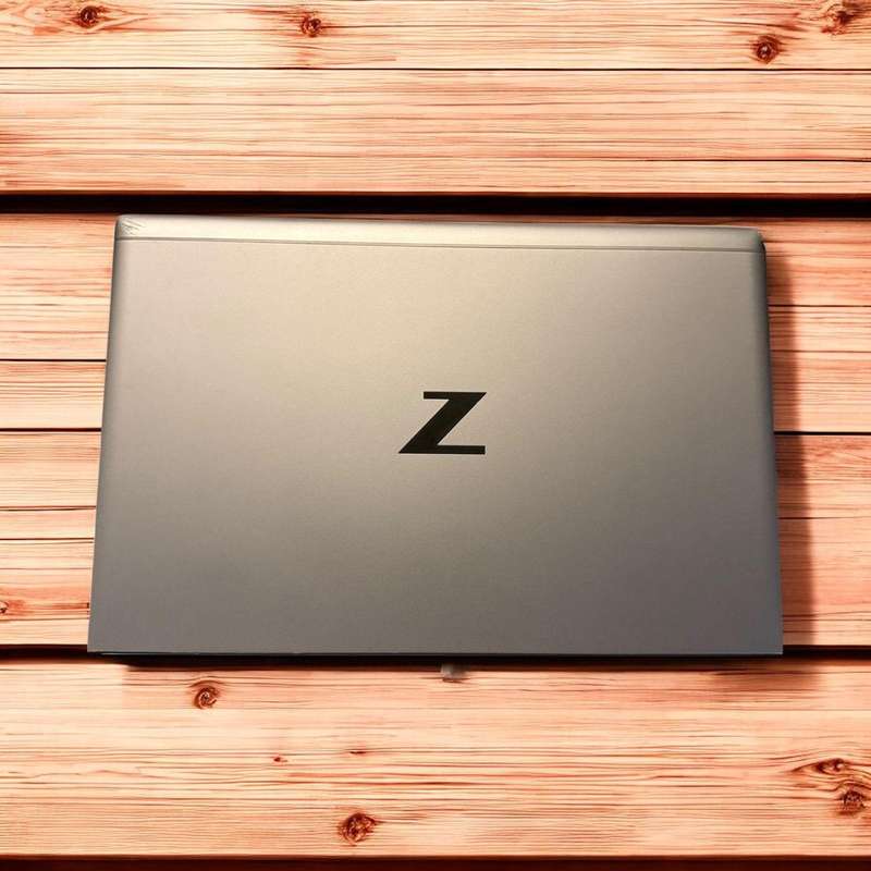 Hp Z book Firefly 15 G7 Mobile Workstation i5 10th gen 16gb ram 256gb ssd