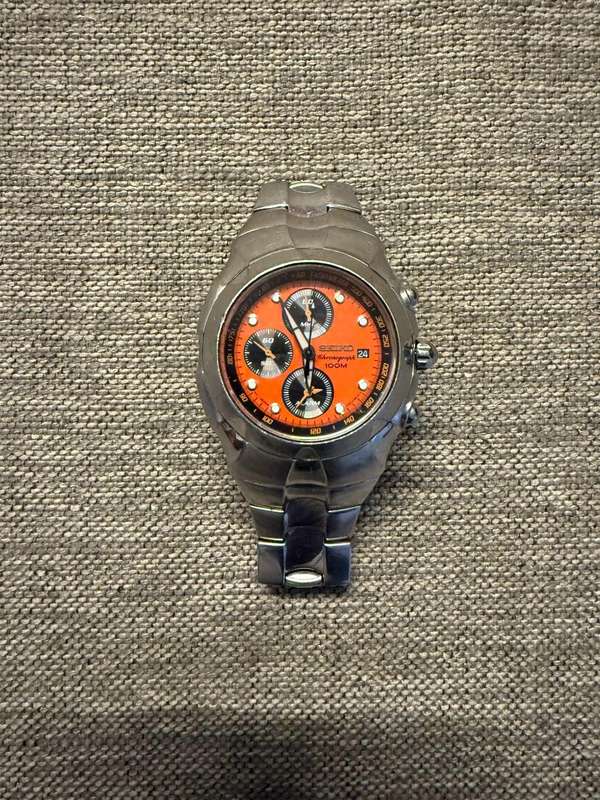 Seiko Silver Men's Watch - 7T62