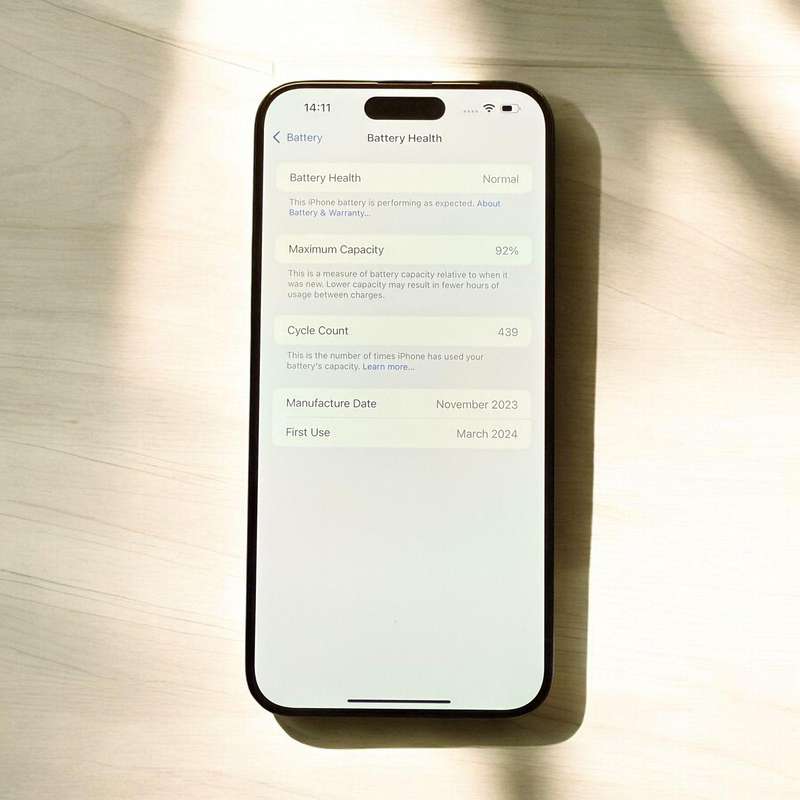 Apple iPhone 15 Pro Max 256GB  Dual Sim One physical Sim One e sim 92% batt