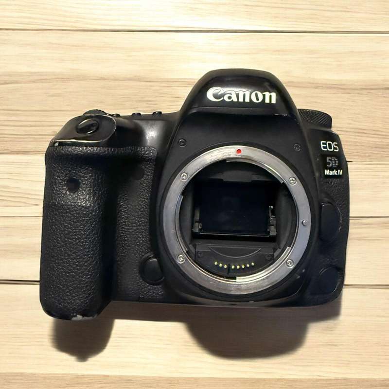 Canon 5D Mark iv Body Only
