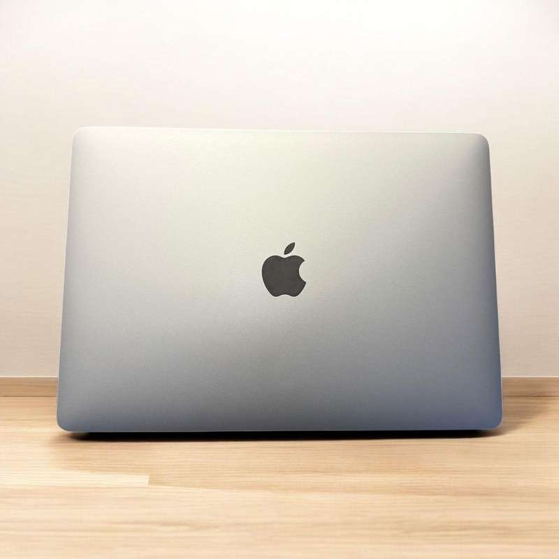 2022 Apple MacBook Pro 13-Inch