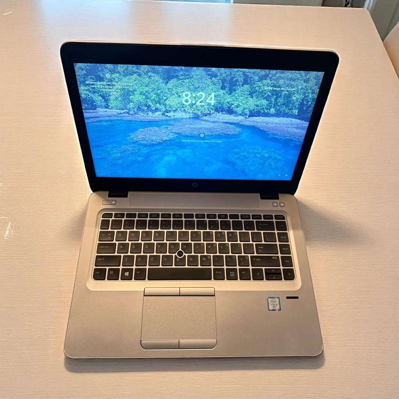 Hp EliteBook 840 G3 core i5 6th gen  8gb ram 500gb hdd lte