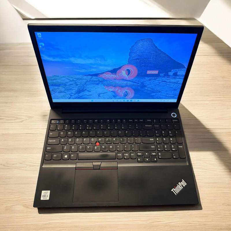 Lenovo E15 i5 10th gen 8gb ram 512gb ssd