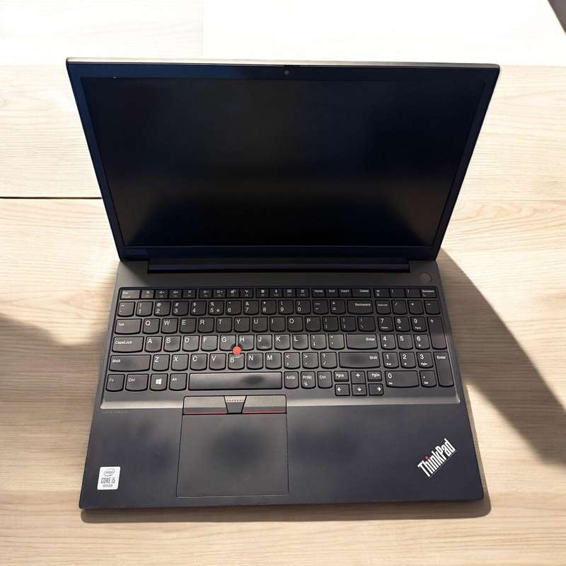 Lenovo E15 i5 10th gen 8gb ram 512gb ssd