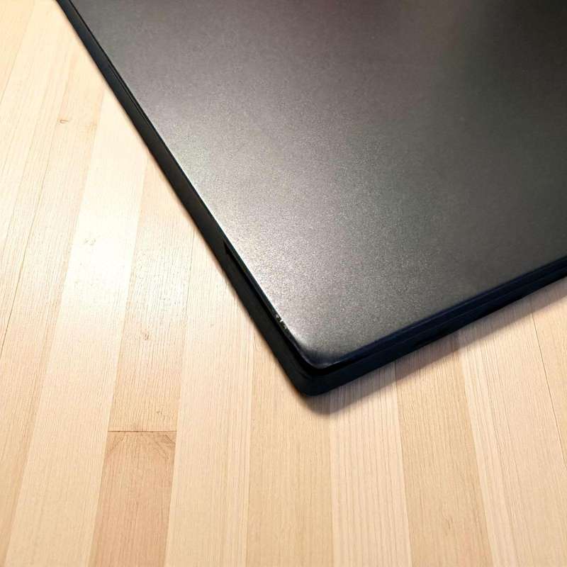 Lenovo E15 i5 10th gen 8gb ram 512gb ssd
