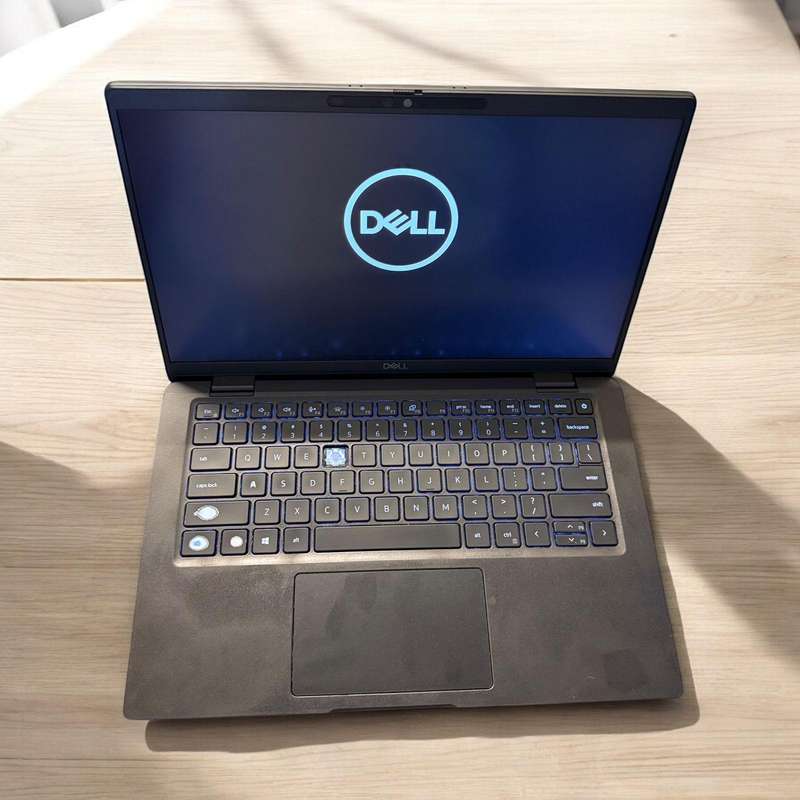 Dell Latitude 7420, 11th Gen i7-1185G7@3.0GHz,16GB Ram,512gb  Ssd Intel (R) Xe Graphics