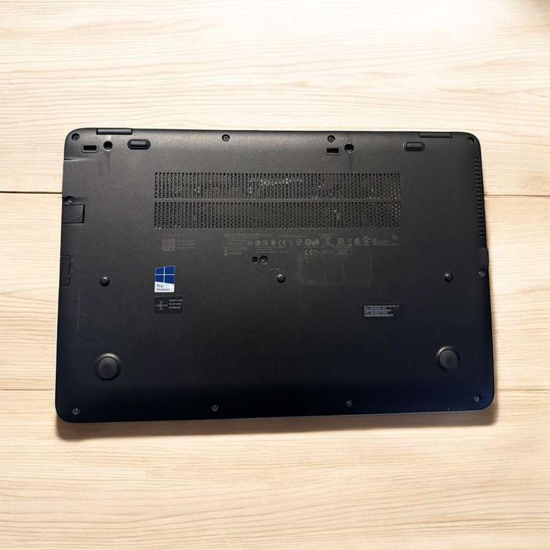 HP EliteBook 850 G3 Intel i5-6200U  8gb ram 256gb  m.2 ssd   15.6`  Lte
