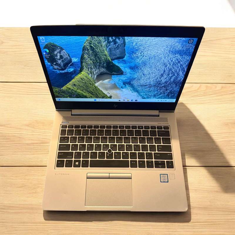 HP EliteBook 830 G5, 8th Gen i5-8250U@1.6GHz, 8Gb RAM, 256Gb NVMe SSD, 13.3-inch lte