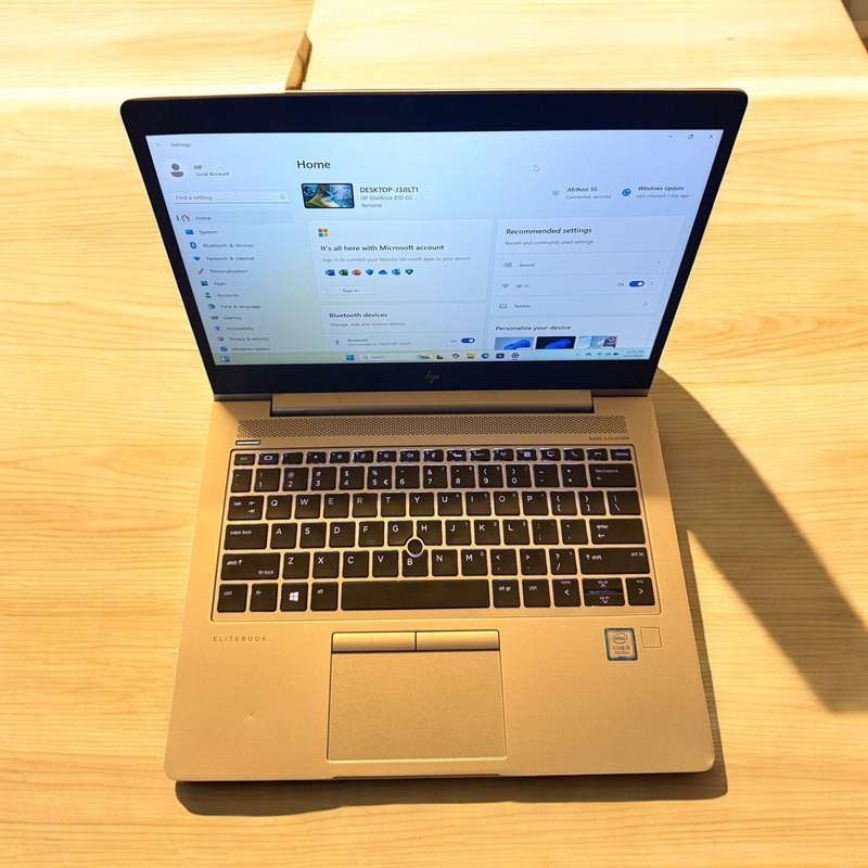 HP EliteBook 830 G5, 8th Gen i5-8250U@1.6GHz, 8Gb RAM, 256Gb NVMe SSD, 13.3-inch lte