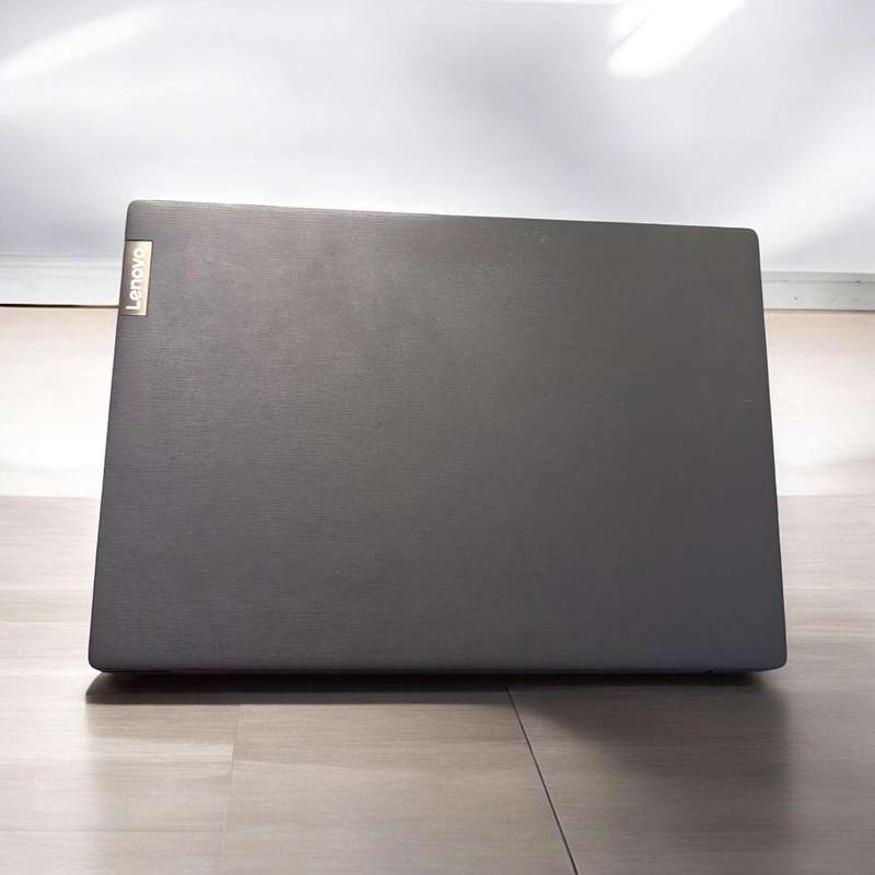 Lenovo  V15-IIL Core I5 10th gen 8gb ram 256gb  ssd