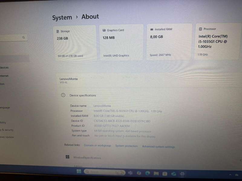 Lenovo  V15-IIL Core I5 10th gen 8gb ram 256gb  ssd