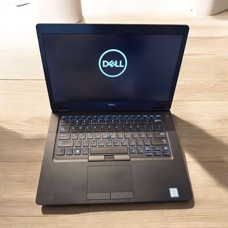 Dell Latitude 5490, 8th Gen i5-8350U@1.6GHz, 8GB Ram, 512GB m.2 SSD, 14`Lte Mint