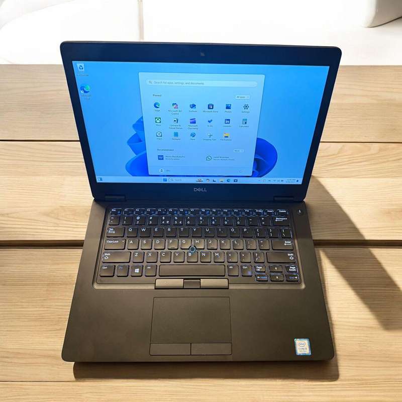 Dell Latitude 5490, 8th Gen i5-8350U@1.6GHz, 8GB Ram, 512GB m.2 SSD, 14`Lte Mint