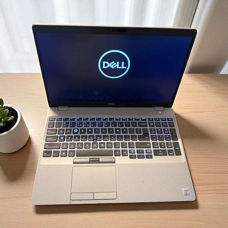 Dell Latitude 5510, 10th Gen Intel i5-10210U@1.6GHz, 8Gb Ram, 256GB Nvme Ssd 15.6`Lte