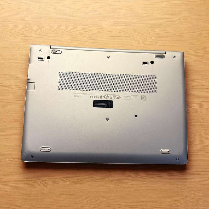 HP EliteBook 840 G5  8th Gen i5 8gb ram 256gb ssd
