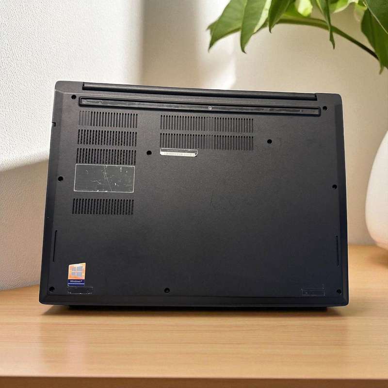Lenovo ThinkPad E490 Notebook PC  Core i5-8265U 14 FHD 8GB RAM 256GB SSD