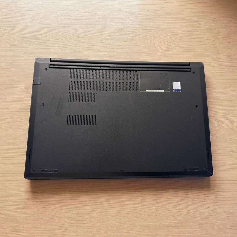Lenovo E15 i5 10th gen 8gb ram 256gb ssd