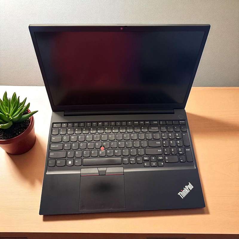Lenovo Thinkpad  E15 I5 11th gen 8gb ram 512gb ssd
